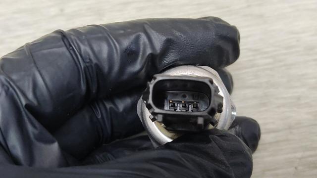 8945833041 Датчик давления топлива купить Ирпень