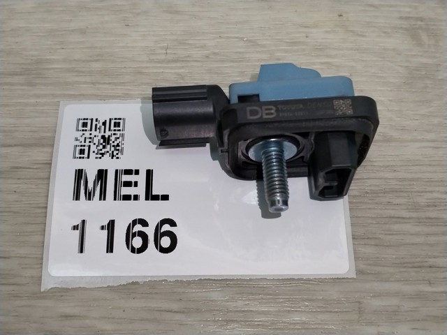 Датчик Айрбег передний 8983A52011 TOYOTA