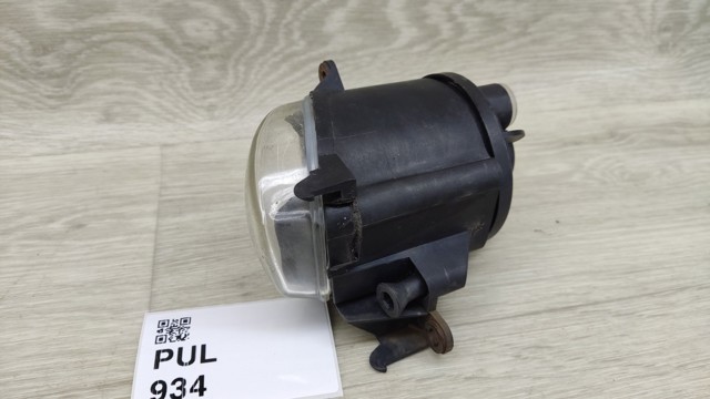 Правая противотуманная фара 8D0941700B VAG