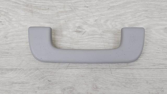 Поручни (держатели) и крючок для одежды 8K0857607B VAG