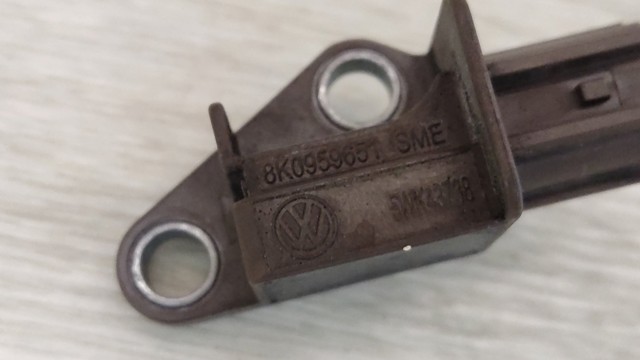 VAG 8K0959651 Датчик удара в наличии Полтава