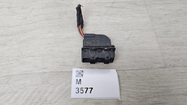 VAG 8K0972701 в наличии Каменское
