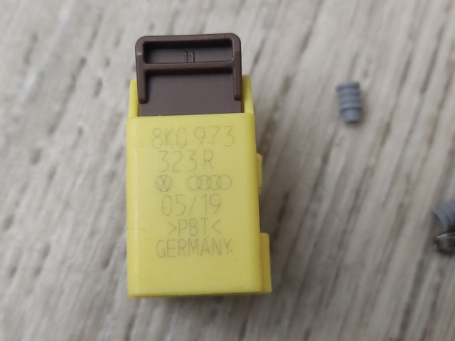 8K0973323R VAG купить в Сумы