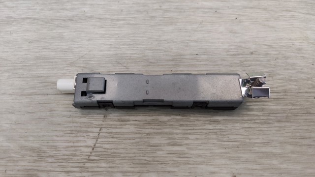 VAG 8R0035225J в наличии Харьков