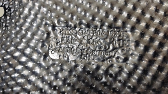 8R0804162A VAG купить в Ирпень