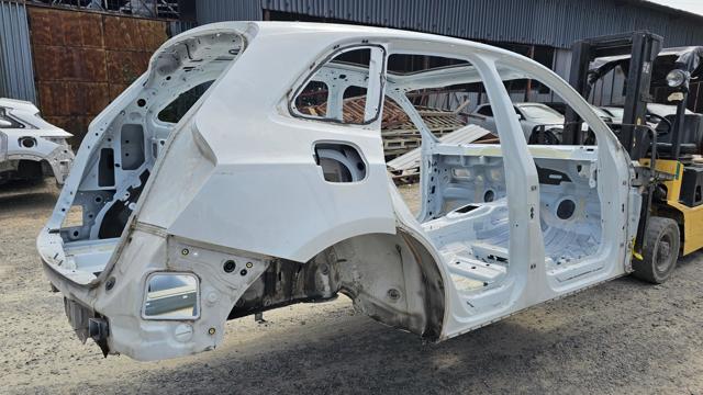 VAG 8R0805139B в наличии Ужгород