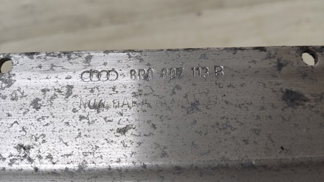 8R0807113B VAG Усилитель переднего бампера купить в Каменское