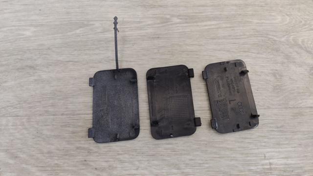 8R0807449 VAG Заглушка буксировочного крюка купить в Запорожье