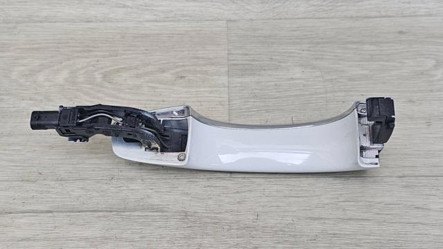 8R0837208GRU VAG Ручка двери правой наружная передняя/задняя купить в Винница