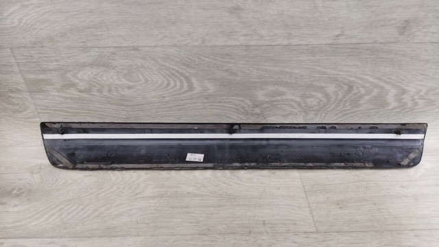 8R0853373A01C VAG Накладка дверного порога внутренняя передняя левая купить в Чернигов