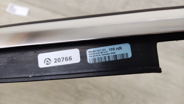 8R0853764F2ZZ VAG Молдинг опускного стекла двери задней правой купить в Ирпень