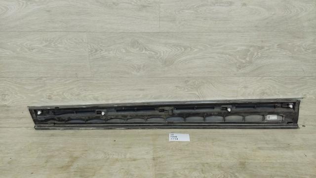 8R0853960LGRU Молдинг двери передней правой купить Черновцы