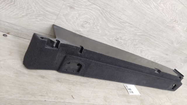 8R0861827 VAG купить в Днепр