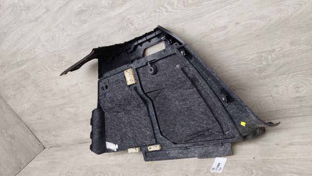 VAG 8R0863879G87A Облицовка багажного отсека левая в наличии Каменское