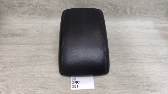 8R0864207F25D VAG купить в Днепр