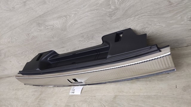 VAG 8R0864513C в наличии Кривой Рог