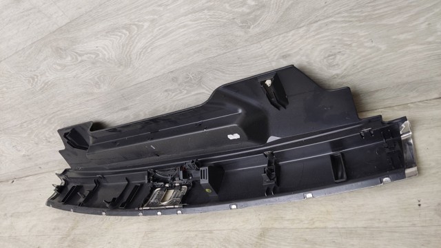 VAG 8R0864513C в наличии Одесса
