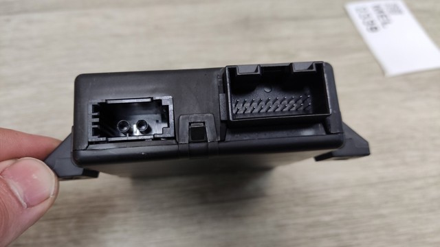 8R0907468AF VAG Модуль "Диагностический интерфейс" купить в Ужгород