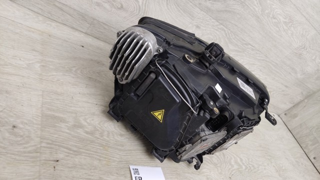 8R0941005E VAG Фара левая купить в Черкассы