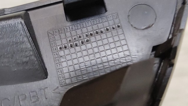 VAG 8R0955276C Накладка форсунки омывателя фары передней в наличии Запорожье
