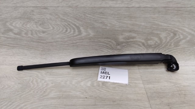 Рычаг-поводок дворника заднего стекла 8R09554071P9 VAG