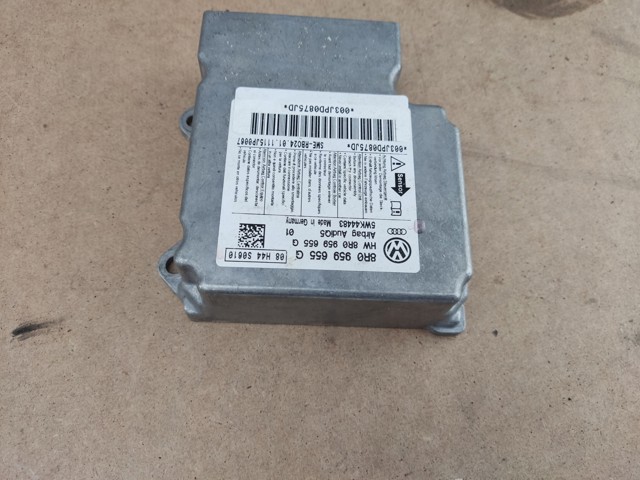 8R0959655G VAG купить в Ужгород