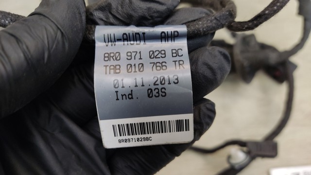 VAG 8R0971029BC Жгут проводов передней двери в наличии Винница