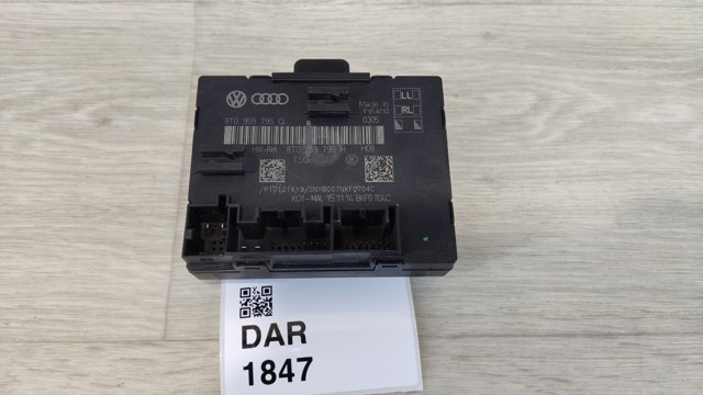 Блок комфорта задней двери 8T0959795Q VAG