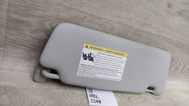 VAG 8U0857551FFT9 Солнцезащитный козырек в наличии Харьков