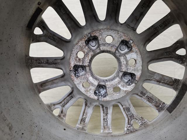 VAG 8V0601025BA Диски колесные литые (легкосплавные, титановые) в наличии Павлоград