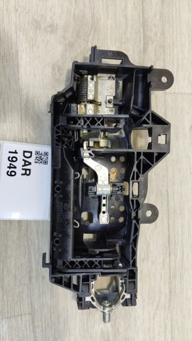 8W01837811A Держатель наружной ручки двери передней левой купить Днепр