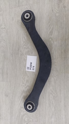 Балансир подвески задний правый 8W0505398C VAG