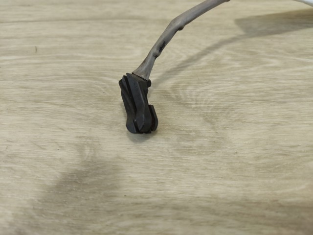 VAG 8W0615121E Датчик износа тормозных колодок задний в наличии Чернигов