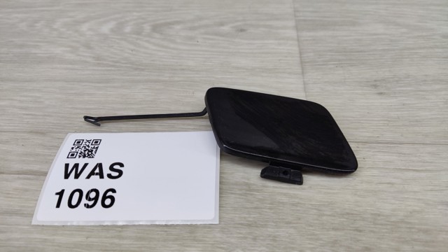 Передняя заглушка бампера буксировочного крюка 8W0807241 VAG