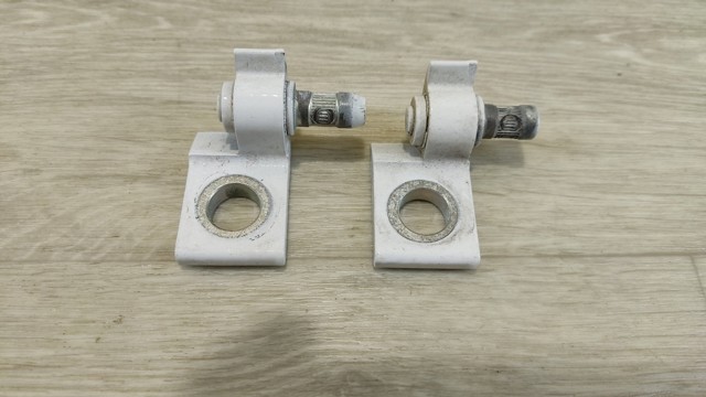 8W0833405A VAG купить в Ровно