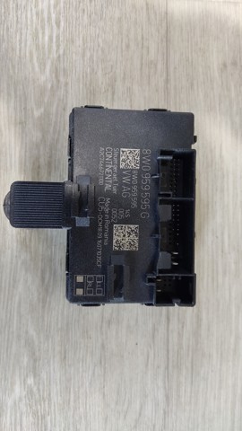 8W0959595G Блок комфорта задней двери купить Львов