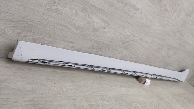 VAG 8W8853859A в наличии Львов