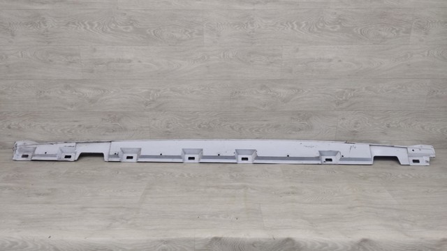 VAG 8W8853859A в наличии Ужгород