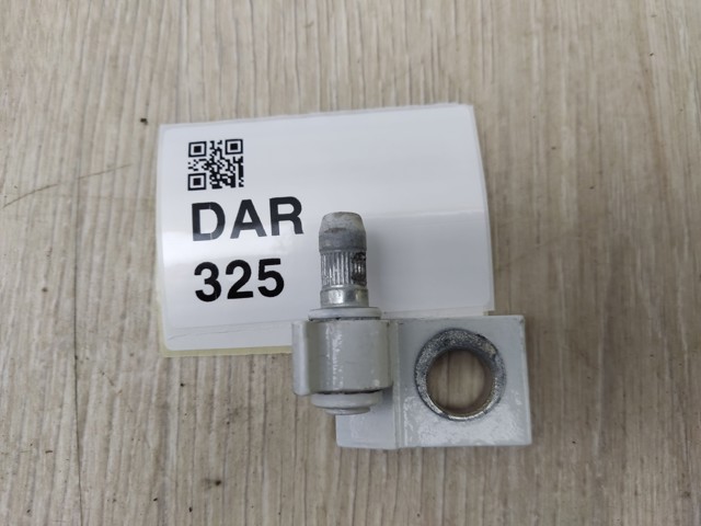 8X4833407A Петля двери передней левой купить Украина
