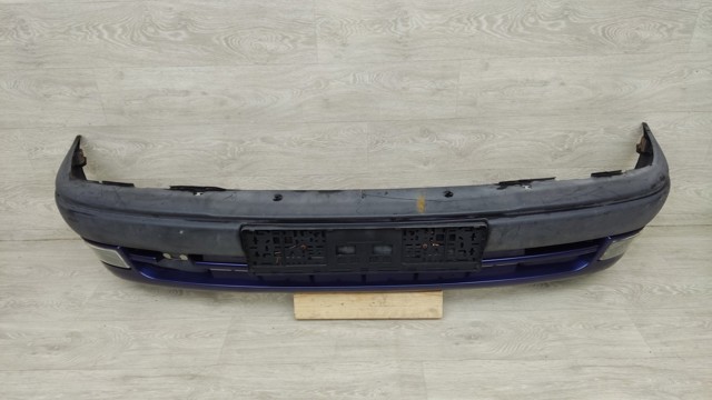 OPEL 90380335 Передний бампер в наличии Николаев