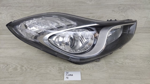 921021K300 Правая фара купить Ужгород