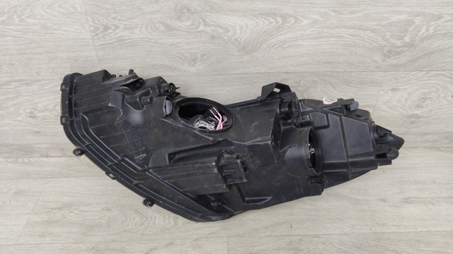 HYUNDAI 921021K300 Правая фара в наличии Николаев