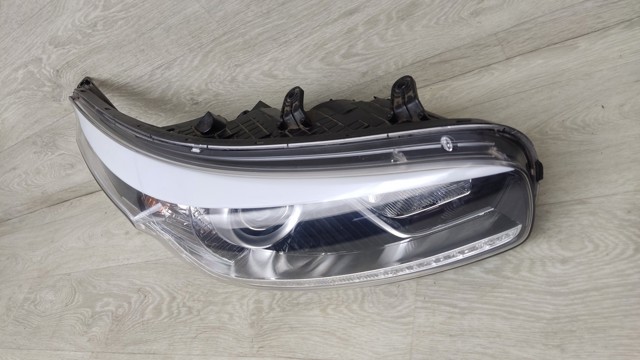 HYUNDAI 92102A2390 Фара правая в наличии Ровно
