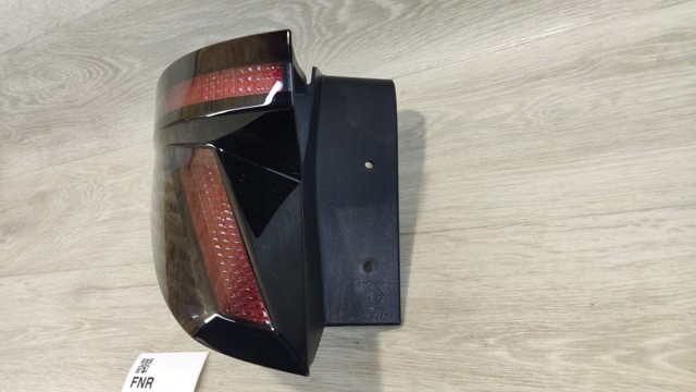 Задняя левая внешняя фара 92401N7100 HYUNDAI