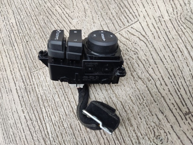 93573D3000 HYUNDAI купить в Запорожье