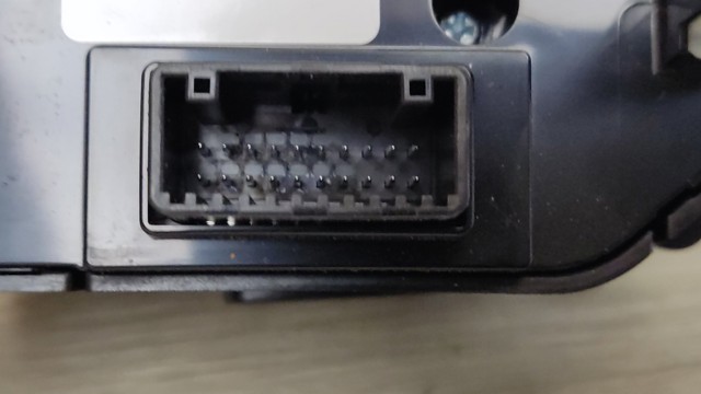 HYUNDAI 93700GI300RET в наличии Ирпень
