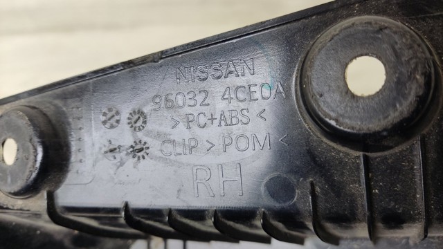 Обтекатель (спойлер) 960324BA0A NISSAN