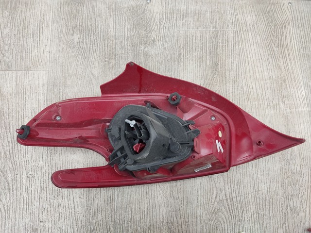 Задняя правая фара 9672628380 PEUGEOT