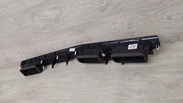97401CV000 HYUNDAI Решетка вентиляции салона на "торпедо" купить в Ужгород