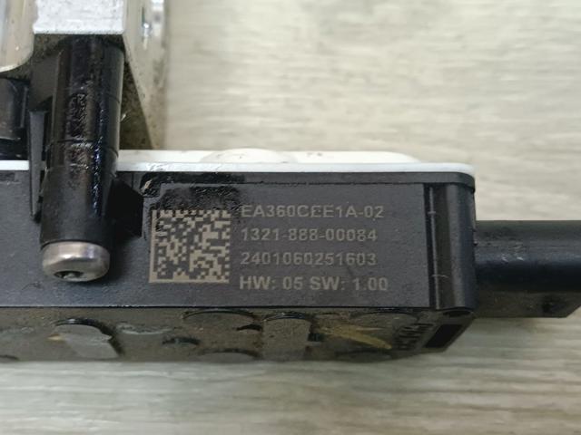 HYUNDAI 976R2KL500 в наличии Винница
